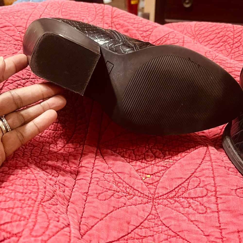 Beautiful black boots